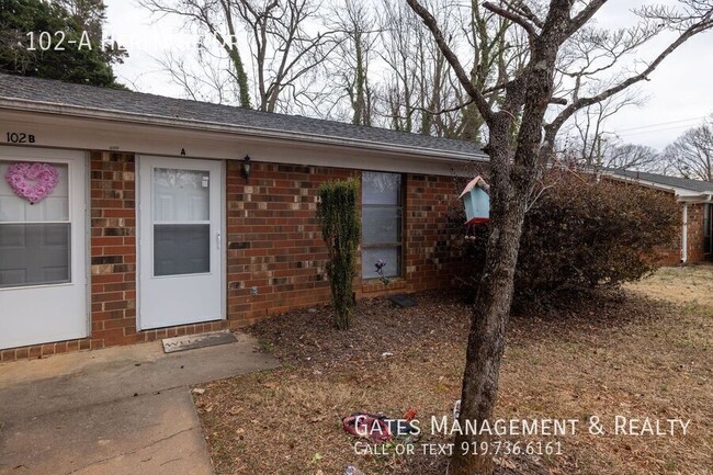 Building Photo - 102-A Heritage Dr-