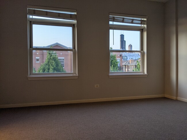 Photo - 757 W 14th Pl Unit 3B