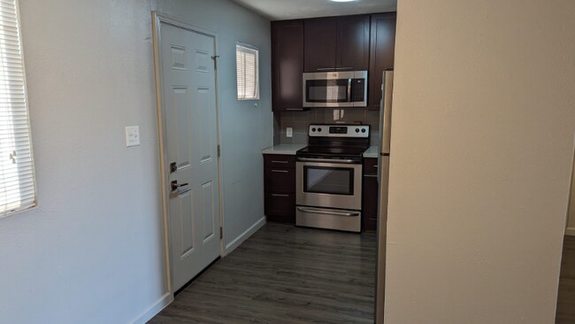 Photo - 2326 E Pinchot Ave Unidad 1