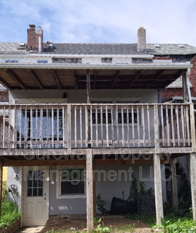 Photo - 1131 Sterling Ave