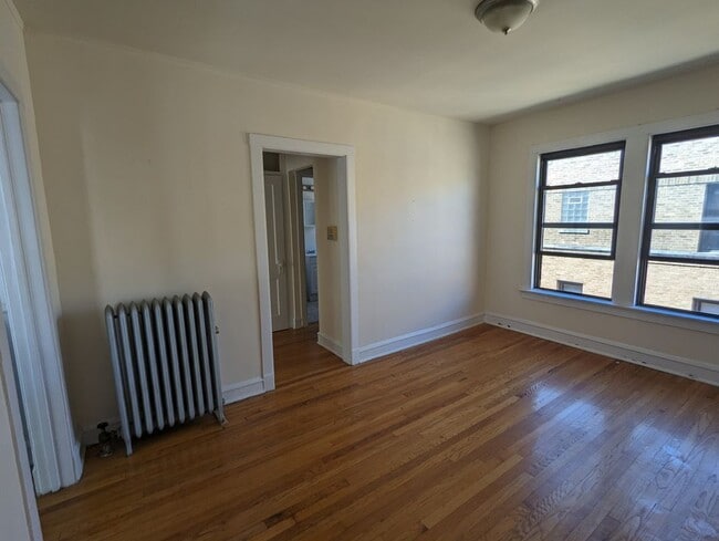 Photo - 2649 N Spaulding Ave Unit 3W