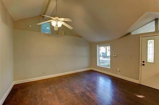 Photo - 2814 Gonzales St