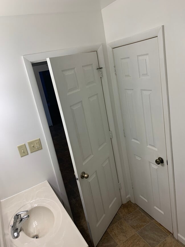 Photo - 125 Walters St