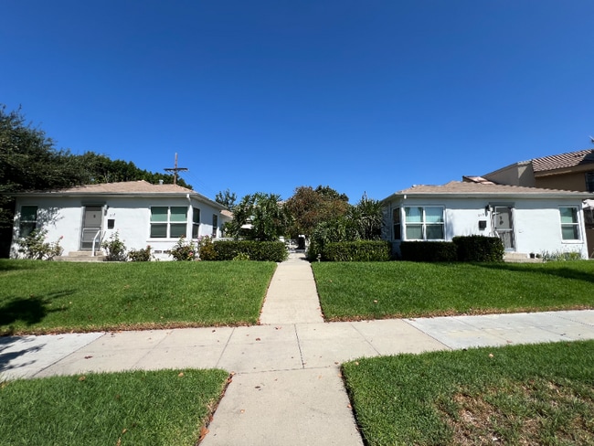 Photo - 209 W Maple St Unidad 211