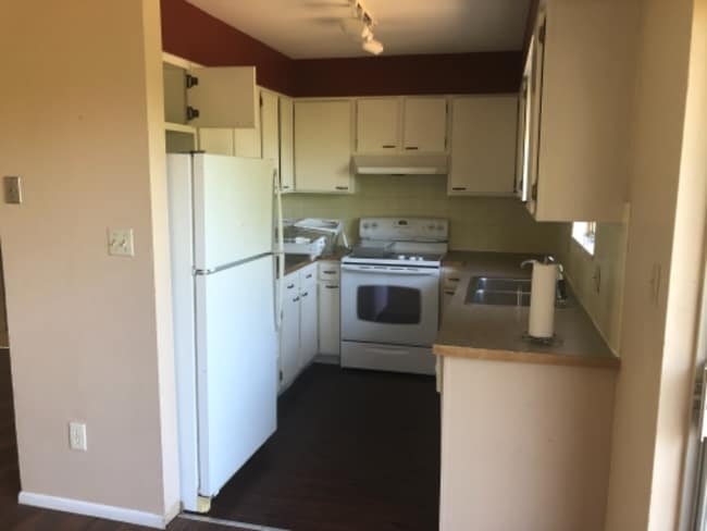 Photo - 1804 S Whitcomb St