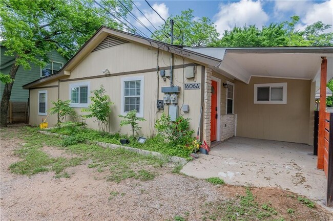 Photo - 1606 Walnut Ave House