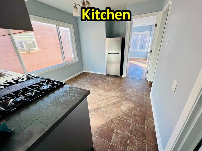 Photo - 660 Railroad Ave Unit 660B