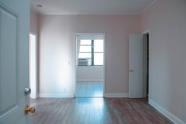 Photo - 4000 Bergenline Ave