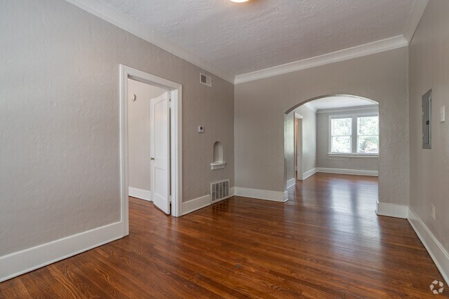 2HAB, 2BA - 1200 pies cuadrados - The Avalon