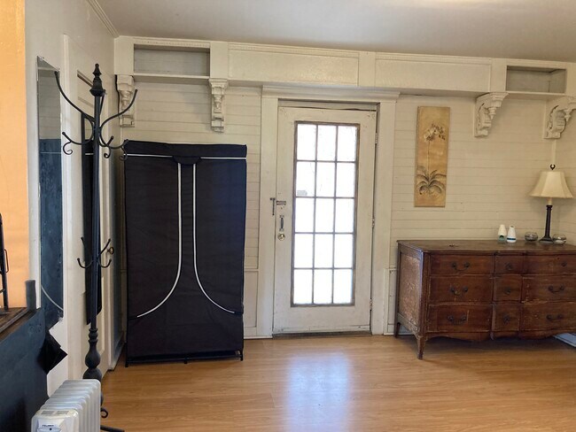 Photo - 101 E 36th St Unit Lower Carriage house apt