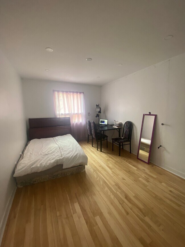 Photo - 3010 Rue Goyer Unit 17