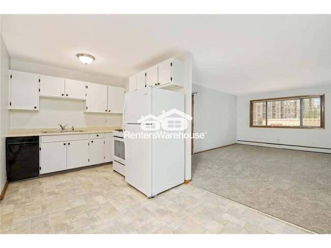 Photo - 15 Malcolm Ave SE