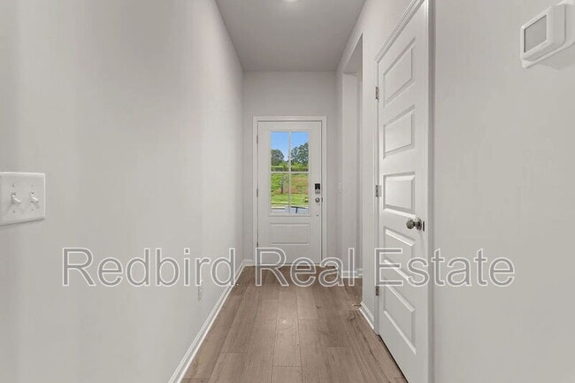 Photo - 1611 Manuka Ln