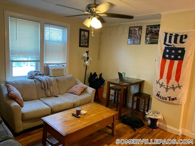 Photo - 41 Cross St Unit A