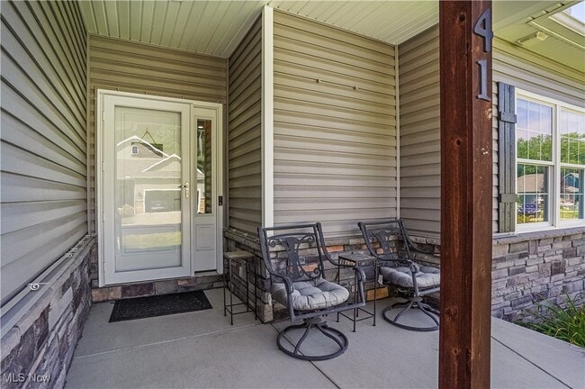Photo - 341 Alexis Ln