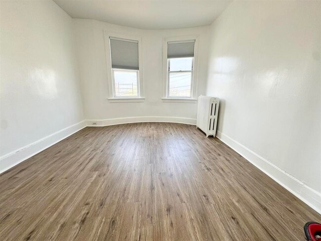 Photo - 1517 Union Turnpike Unidad 1 Rental