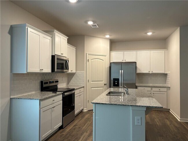 Photo - 519 Stoneybrook Dr