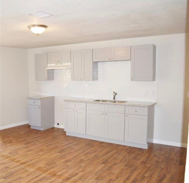 Photo - 7318 Laredo St