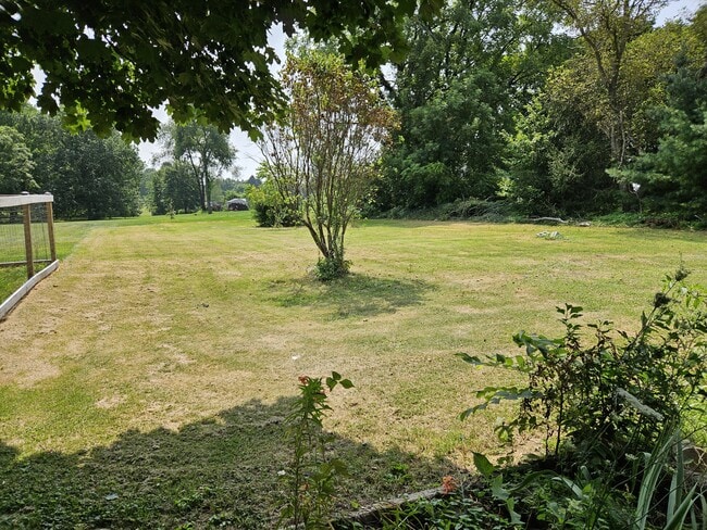 Photo - 131 E Church St