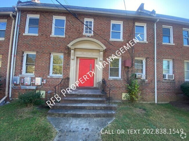 Building Photo - 167 35th St SE Unit 4 Rental