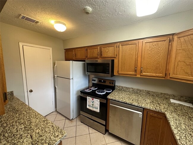 Photo - 9939 Valley Park Dr