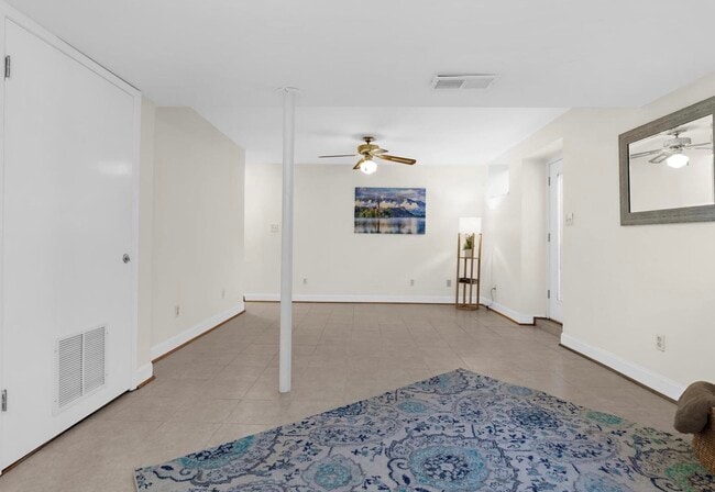 Photo - 21 Windwhisper Ln
