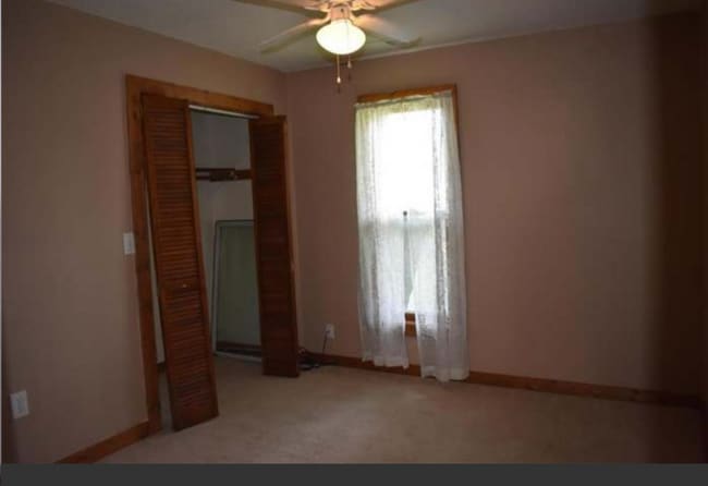 Photo - 1115 W Pacific Ave