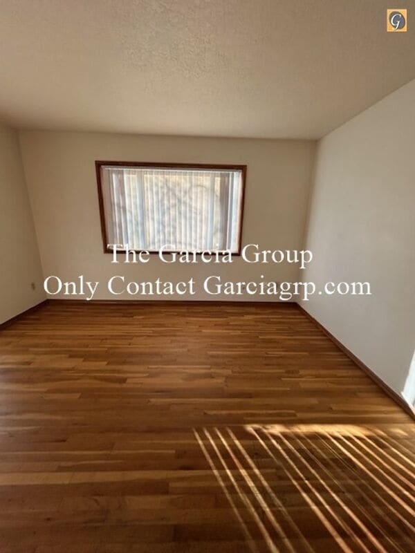 Photo - 17006 SE Morrison Ct