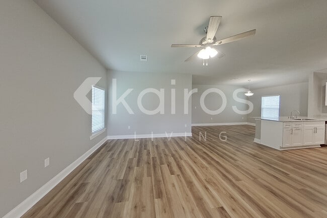 Photo - 22877 Balsam Dr