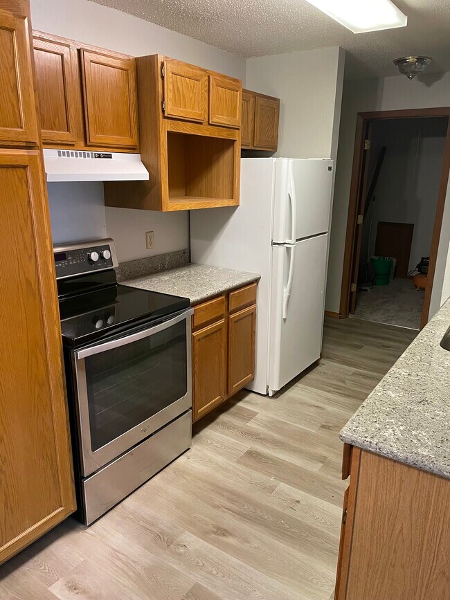 Photo - Parkwood Apartments