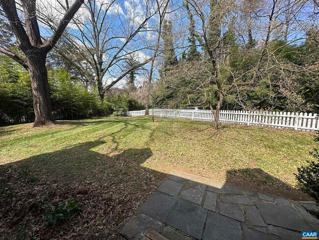 Photo - 1804 Chelsea Dr