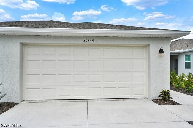Photo - 20545 Hazelnut Ct
