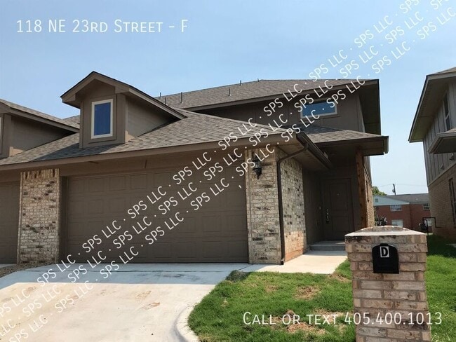 Building Photo - 118 NE 23rd St Unit F