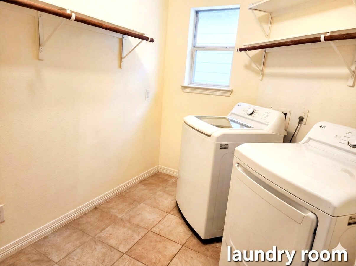 Photo - 1622 Cohn St
