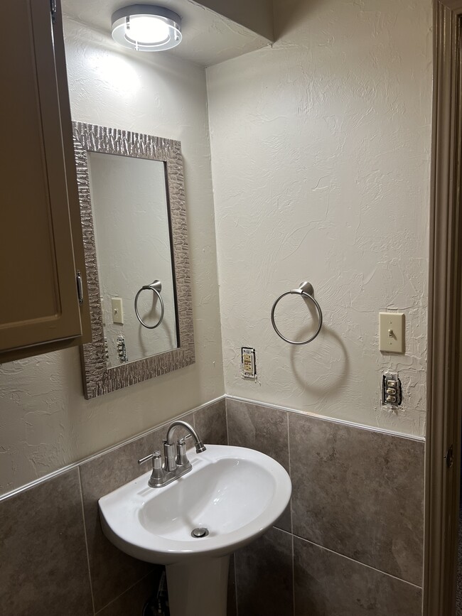 Photo - 287 Windsor Way