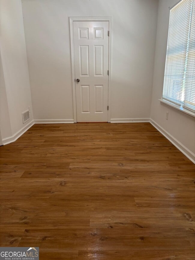 Photo - 432 Armor Dr