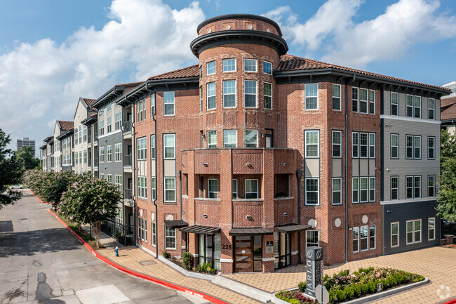 Building Photo - Arlo Buffalo Heights Rental