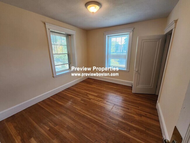 Photo - 179 Thomas Burgin Pkwy Unit 14P
