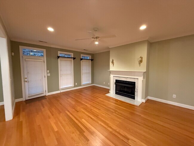 Photo - 2208 Anchoridge Ave