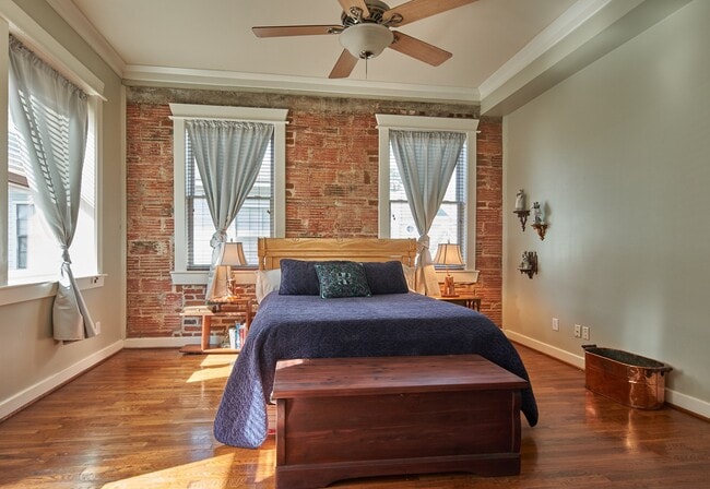Photo - 215 W Norma St Unit 203