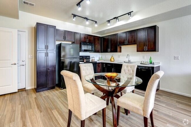 Building Photo - 10542 Belle Creek Blvd Rental