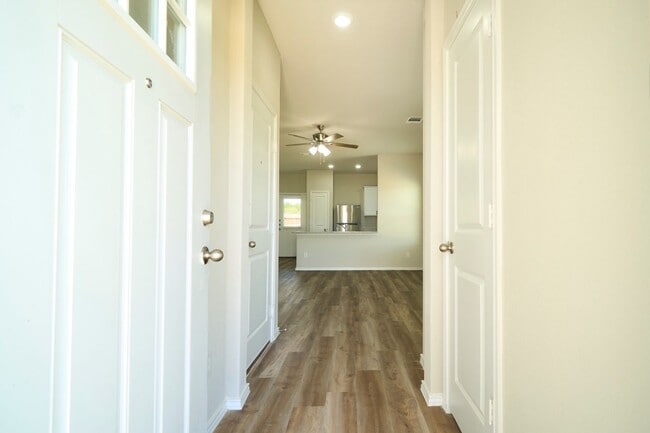 Photo - Hunters Ranch Beauty! 3 Bedroom 2 1/2 Bath...