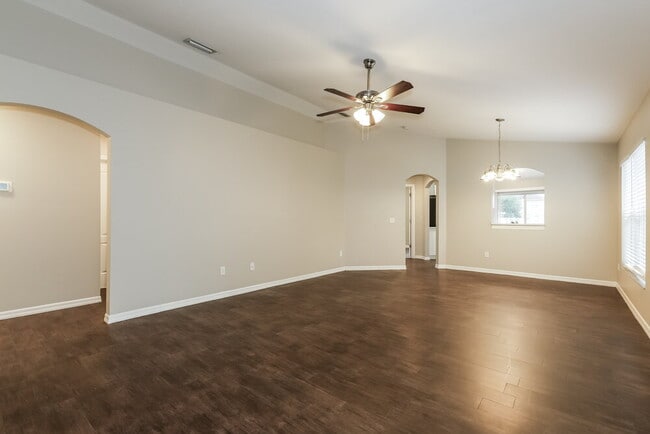 Photo - 10623 Navigation Dr