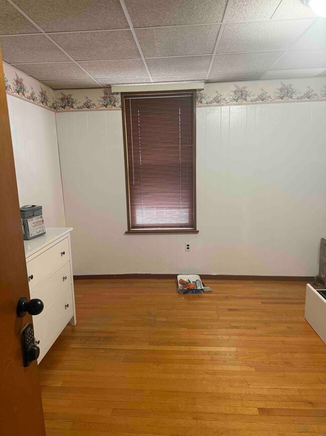 Photo - 122 Butler St