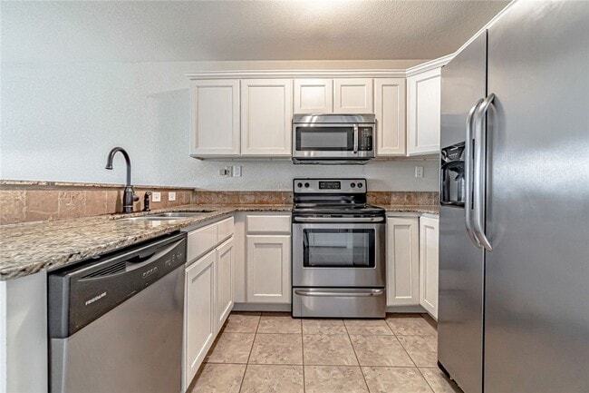 Photo - 926 Kensington Dr