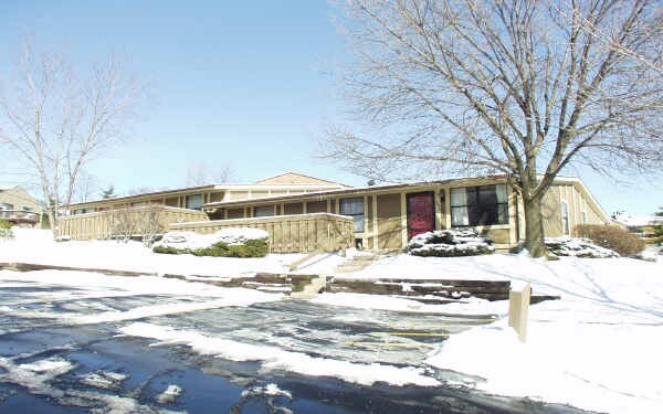 Woodland Hills Condominium - Woodland Hills Condominium
