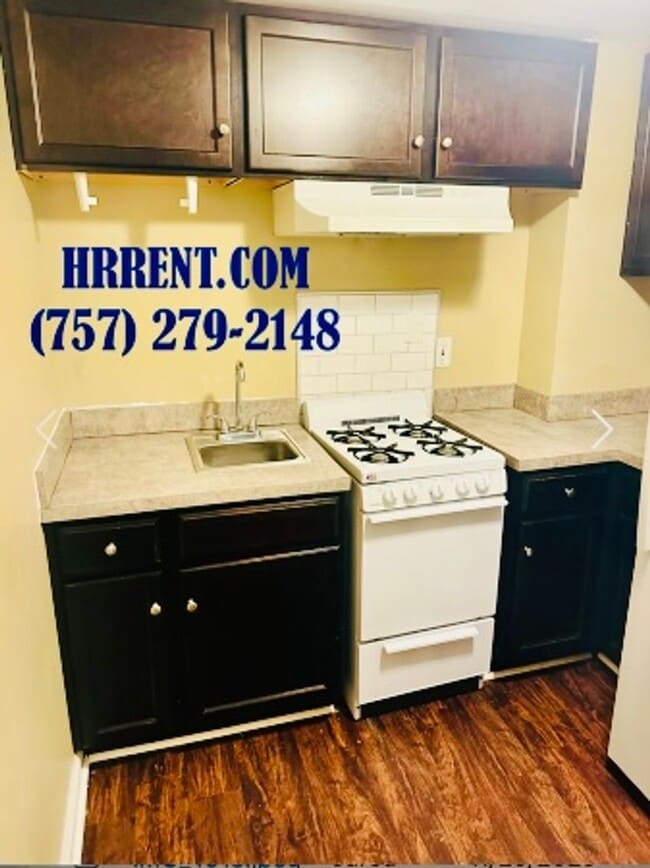 Photo - Adorable 2 Bedroom 1 Bath Single Family Home located in the heart of Portsmouth VA!