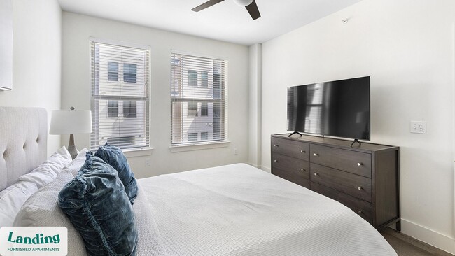 Photo - 5200 White Settlement Rd Unidad 2217