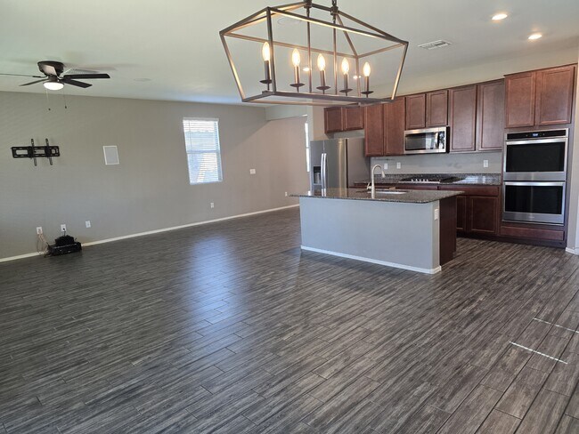 Photo - 4412 S Sunrise Bluff Way