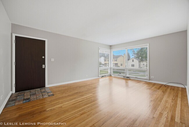 Photo - 2 Bedroom Duplex Available